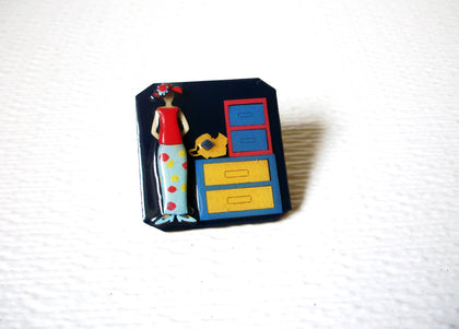 RARE Vintage Lucinda Pins Woman Pins By Lucinda 122220