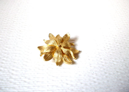 JUDITH GREEN Vintage Gold Toned Flower Brooch Pin 122220