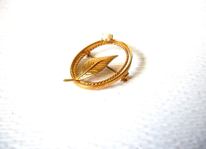 Gold Toned Pearl Vintage Brooch Pin 122220