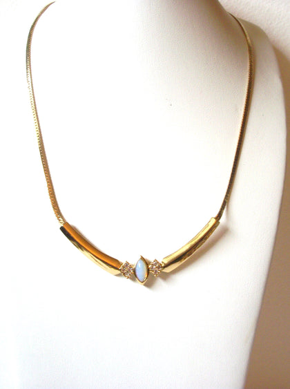 Vintage Avon Opalesque Splendor Necklace 122320