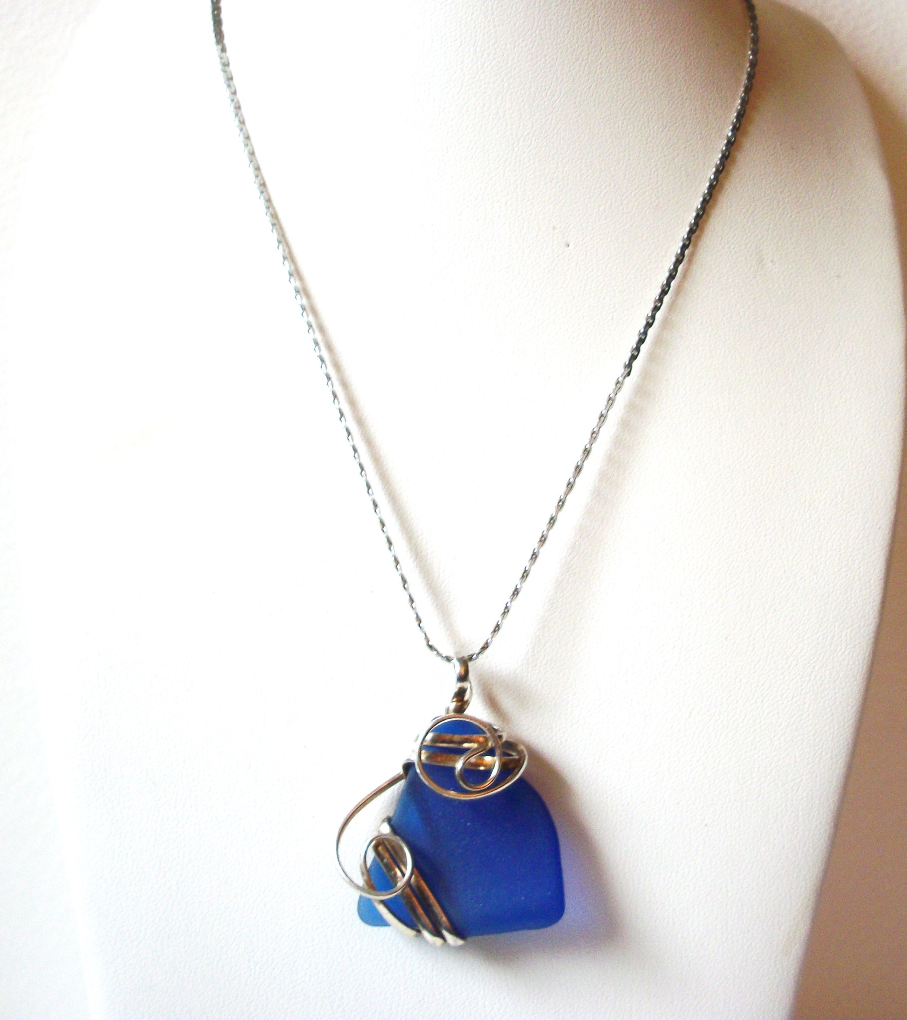 JAPAN 1950s Wire Wrapped Blue Frosted Glass Pendant Necklace 122320