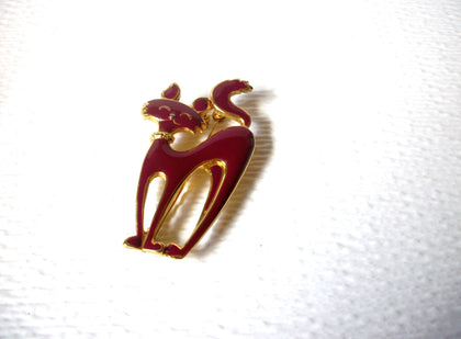 Vintage Sassy Gold Toned Maroon Cat Brooch Pin 122420