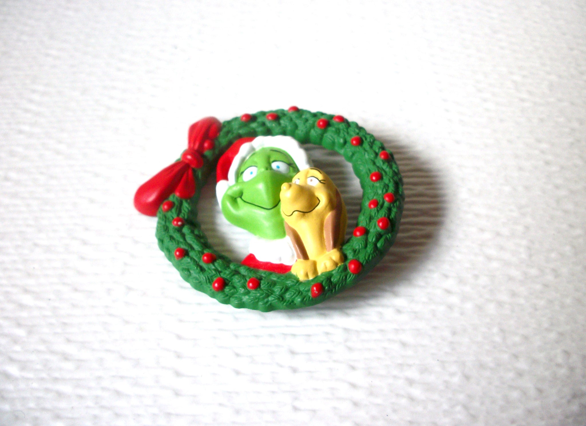 Vintage HMK Christmas Vintage Grinch Old Plastic Brooch Pin 122420.