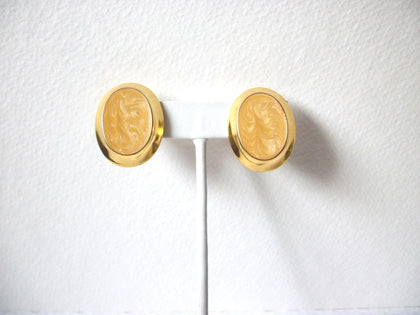 NAPIER Pale Orange Peach Oval Vintage Clip On Earrings 122420