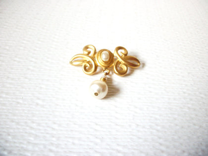 Vintage Matte Gold Toned Faux Pearl Brooch Pin 122720