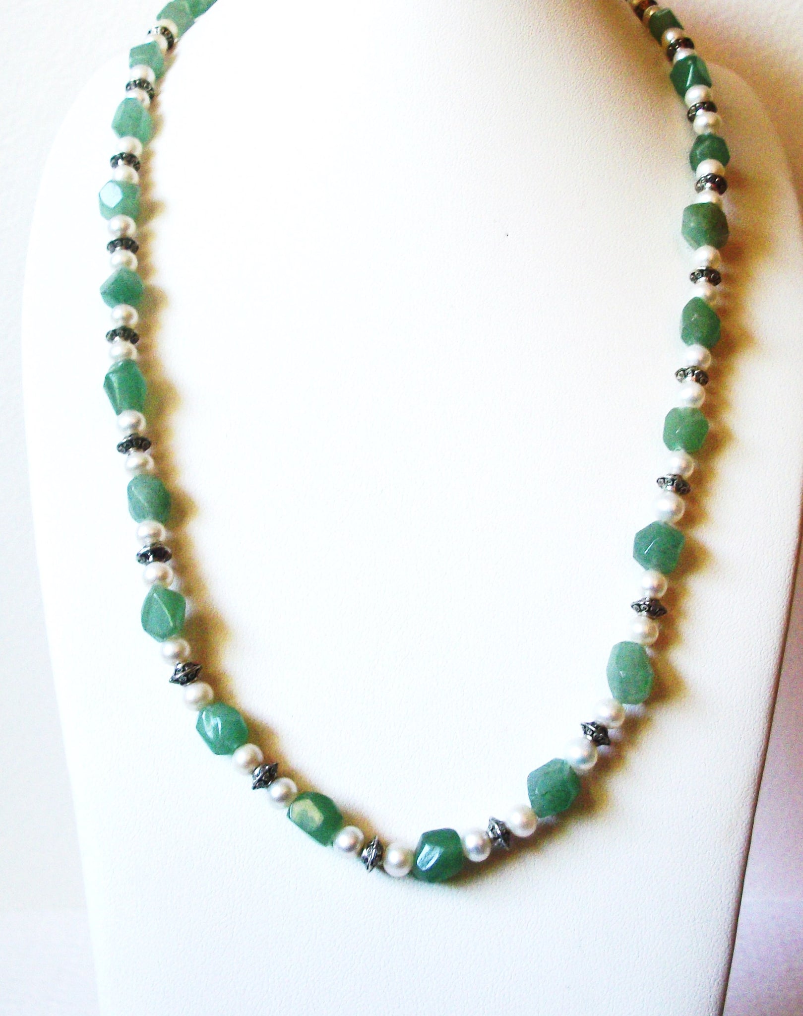 Aventurine Semi Precious Glass Pearl Necklace 122720
