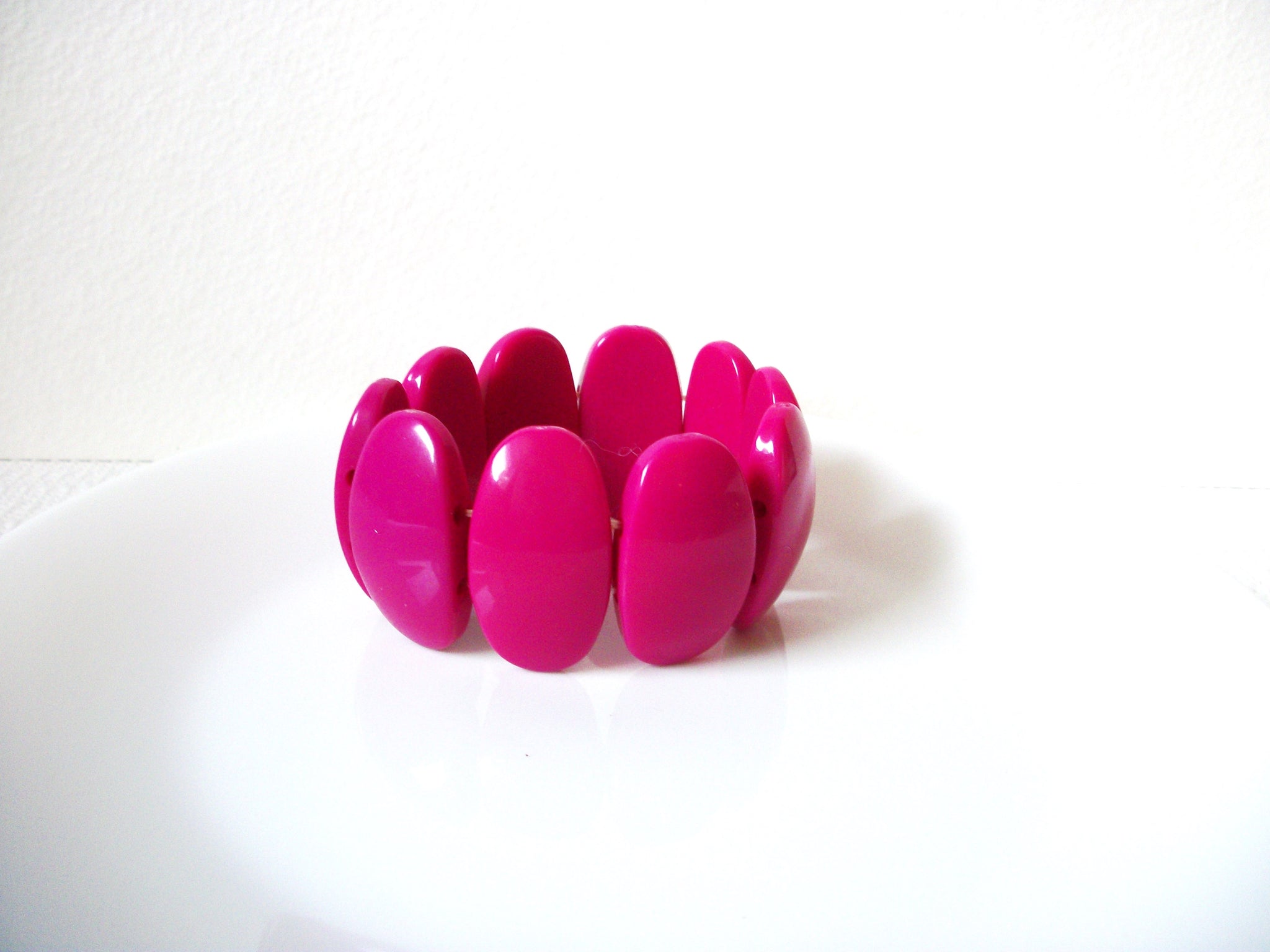 Retro Fuchsia Pink Lucite Bracelet 101720