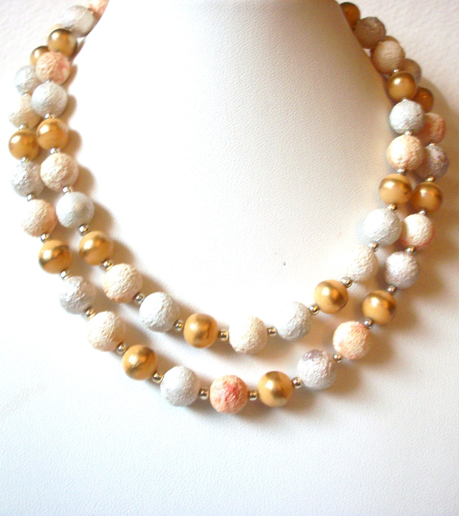 Vintage 1950s Sugar Beads Necklace 101720