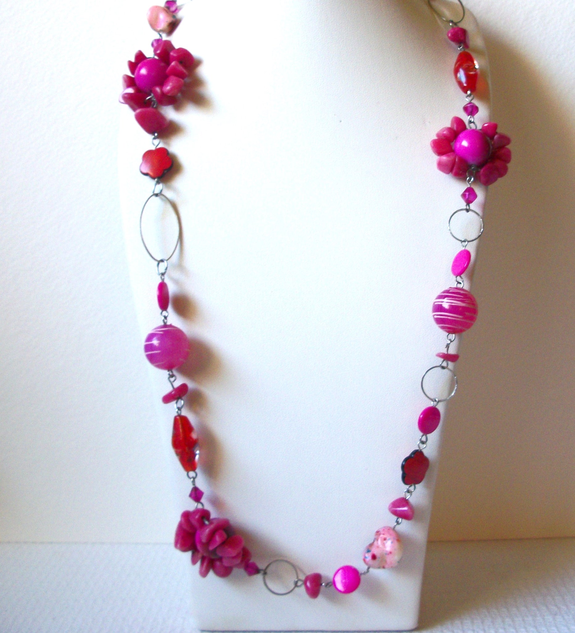 Retro Pink Silver Glass Shell Necklace 101820