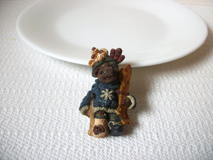 Vintage Hand Painted Moose Brooch Pin 101920