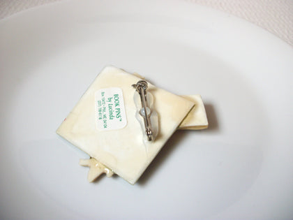 Vintage Lucinda Book Pins, Lucinda Pins 101920