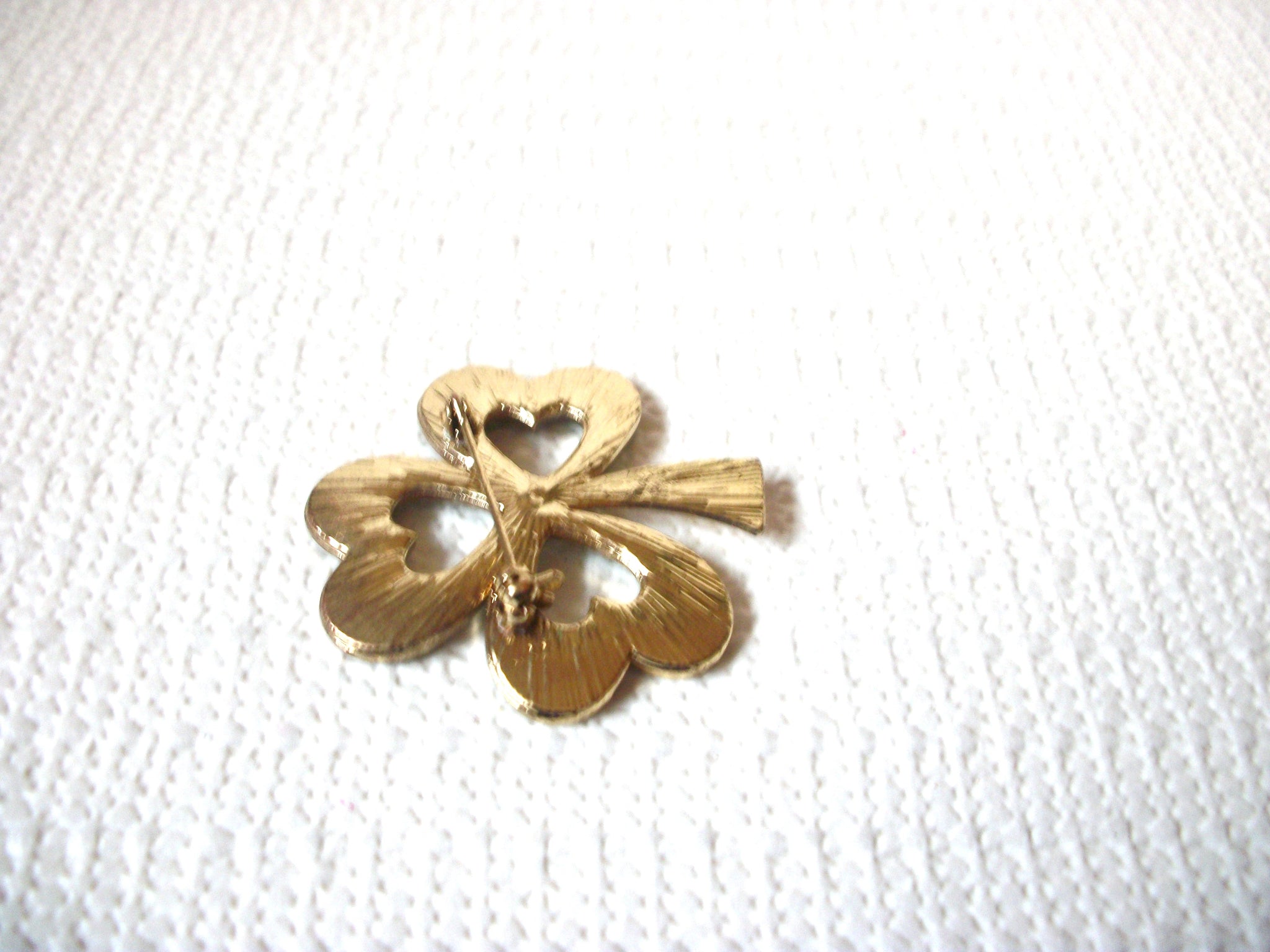 Vintage Clover Shamrock Brooch Pin 71218S