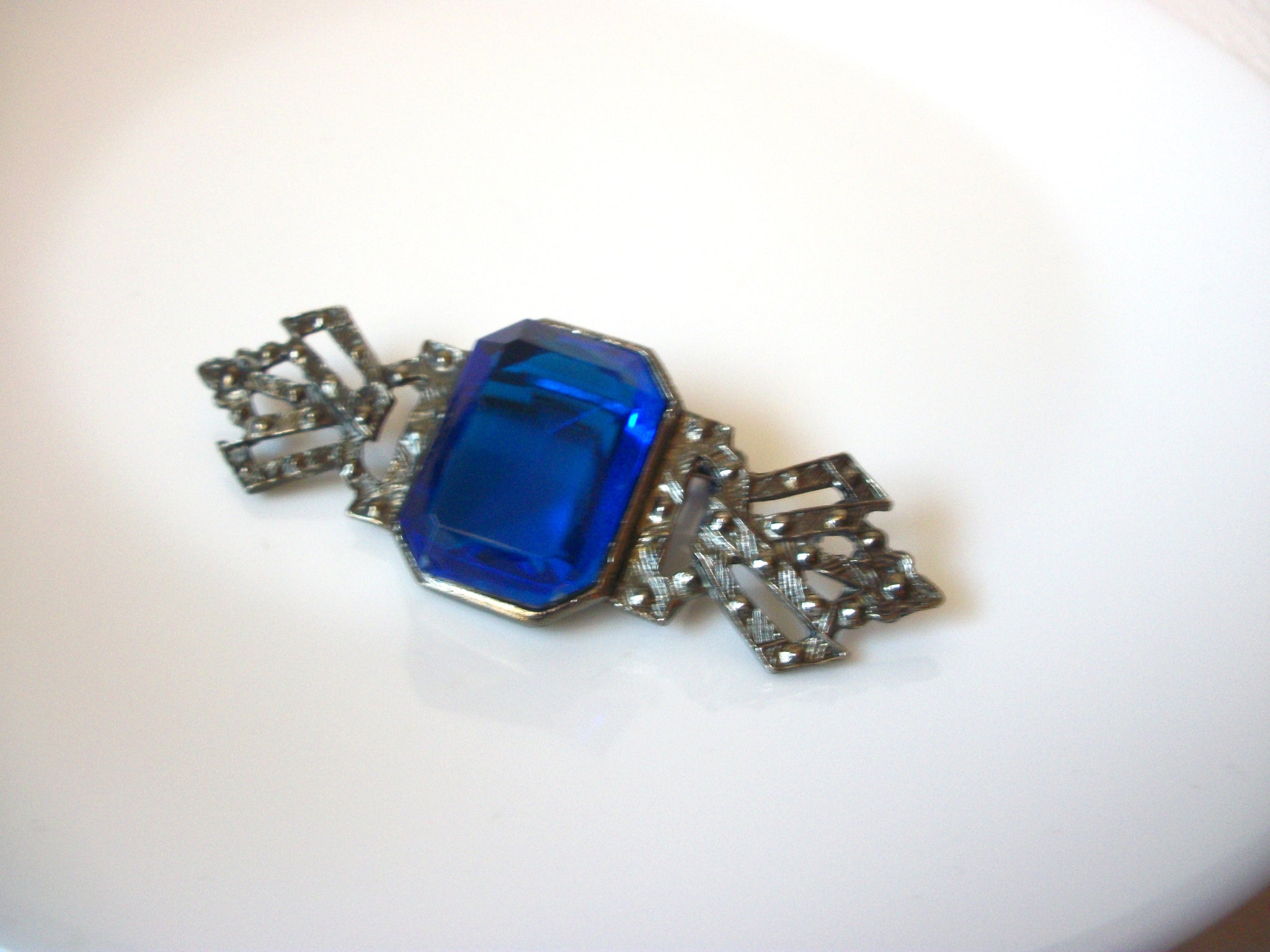 Art Deco Blue Glass Brooch Pin 71218S