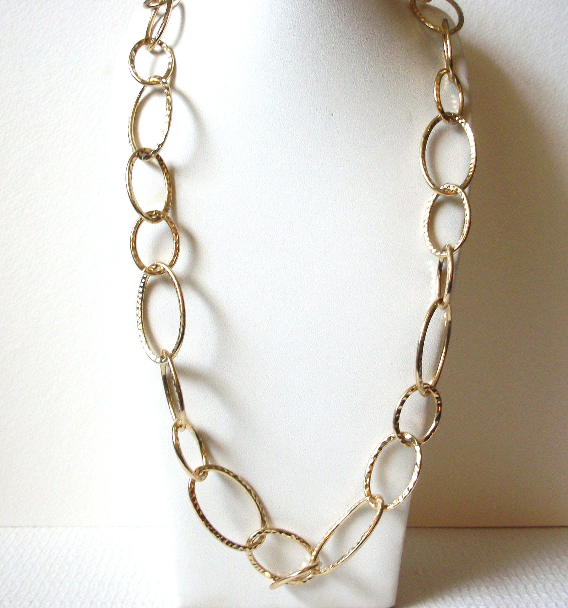 Retro Chunky Hammered Gold Tone Links Necklace 71218D