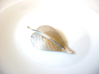 Vintage Silver Toned Leaf Brooch Pin 71218D