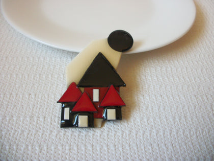 Vintage House Pin By Lucinda Red Black Houses Black Moon 71218D