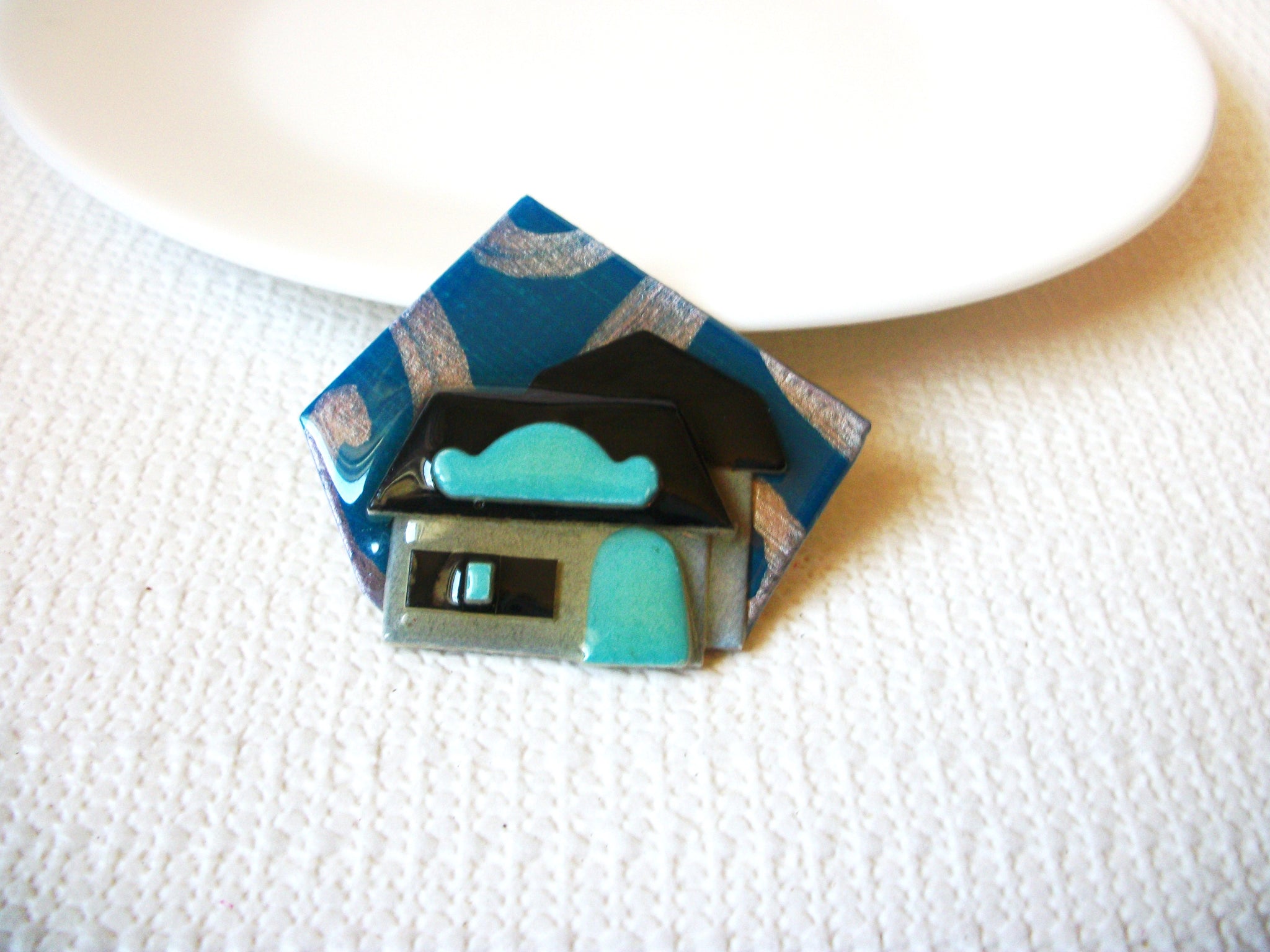 Vintage House Pin By Lucinda Pretty Blues House Pin 71218D