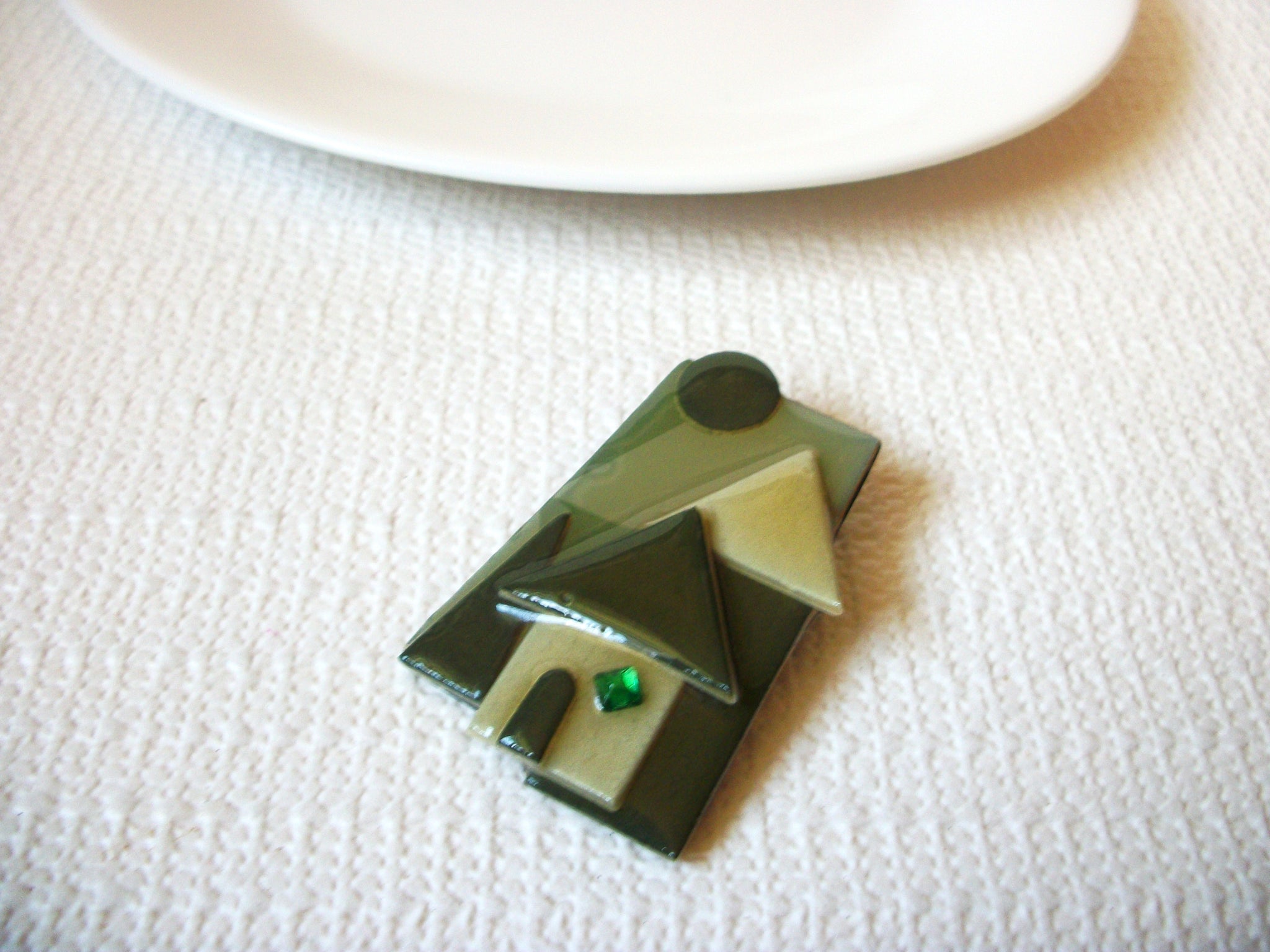 Vintage House Pins By Lucinda Pretty Green Forest House Pin 71218D