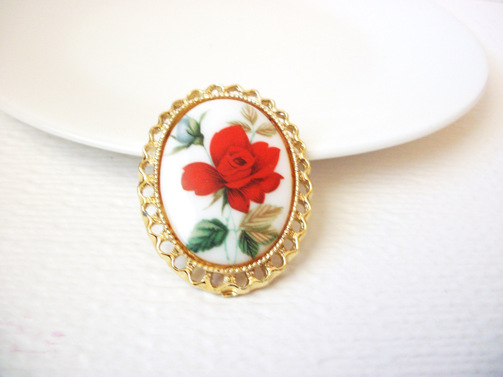 Hand Painted Red Rose Stone Gold Tone Metal Pin Pendant Enhancer 72518