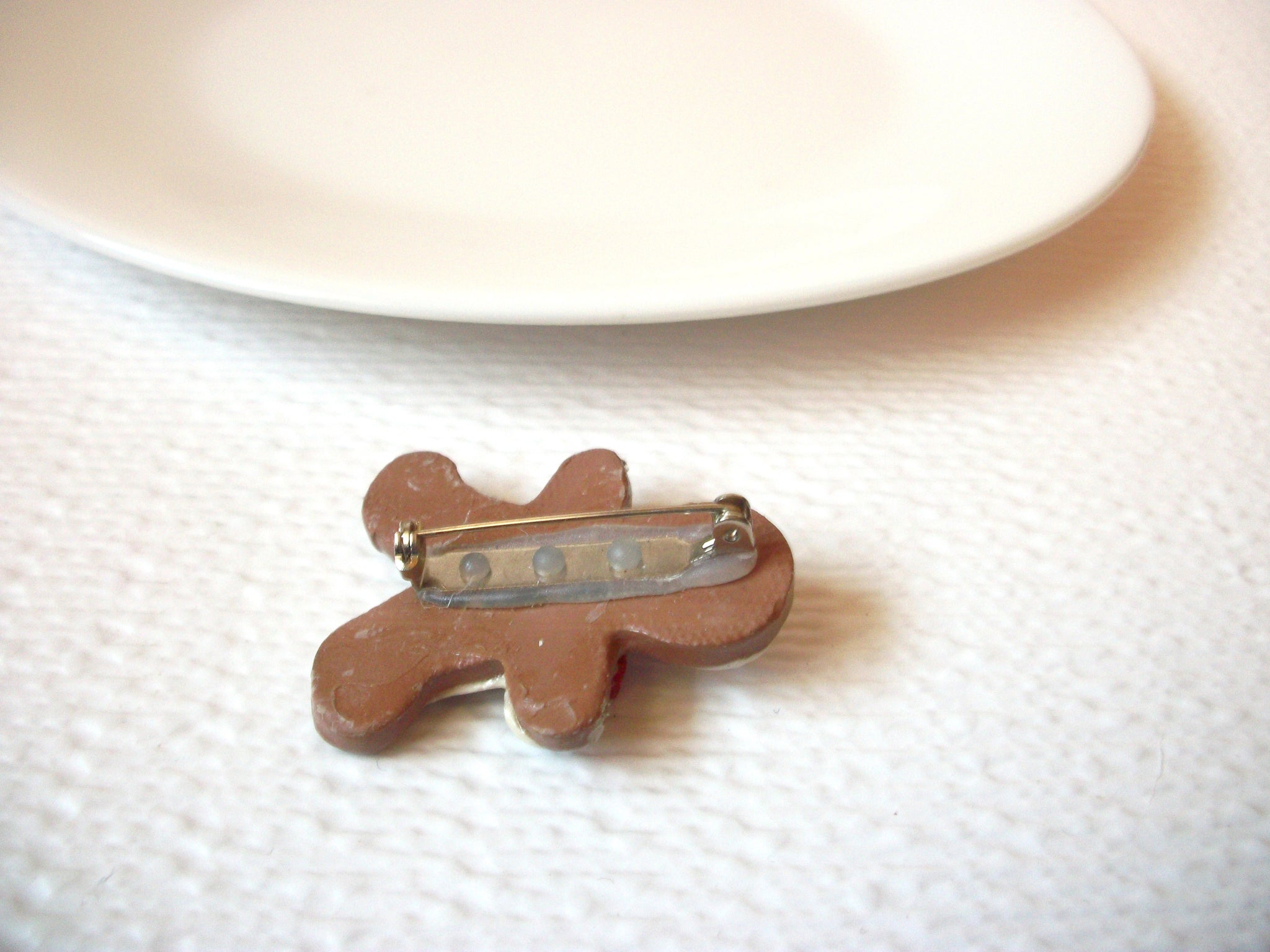 Vintage Gingerbread Man Brooch Pin 102120
