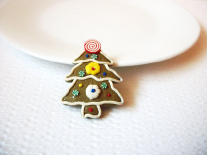 Vintage Christmas Tree Brooch Pin 102120