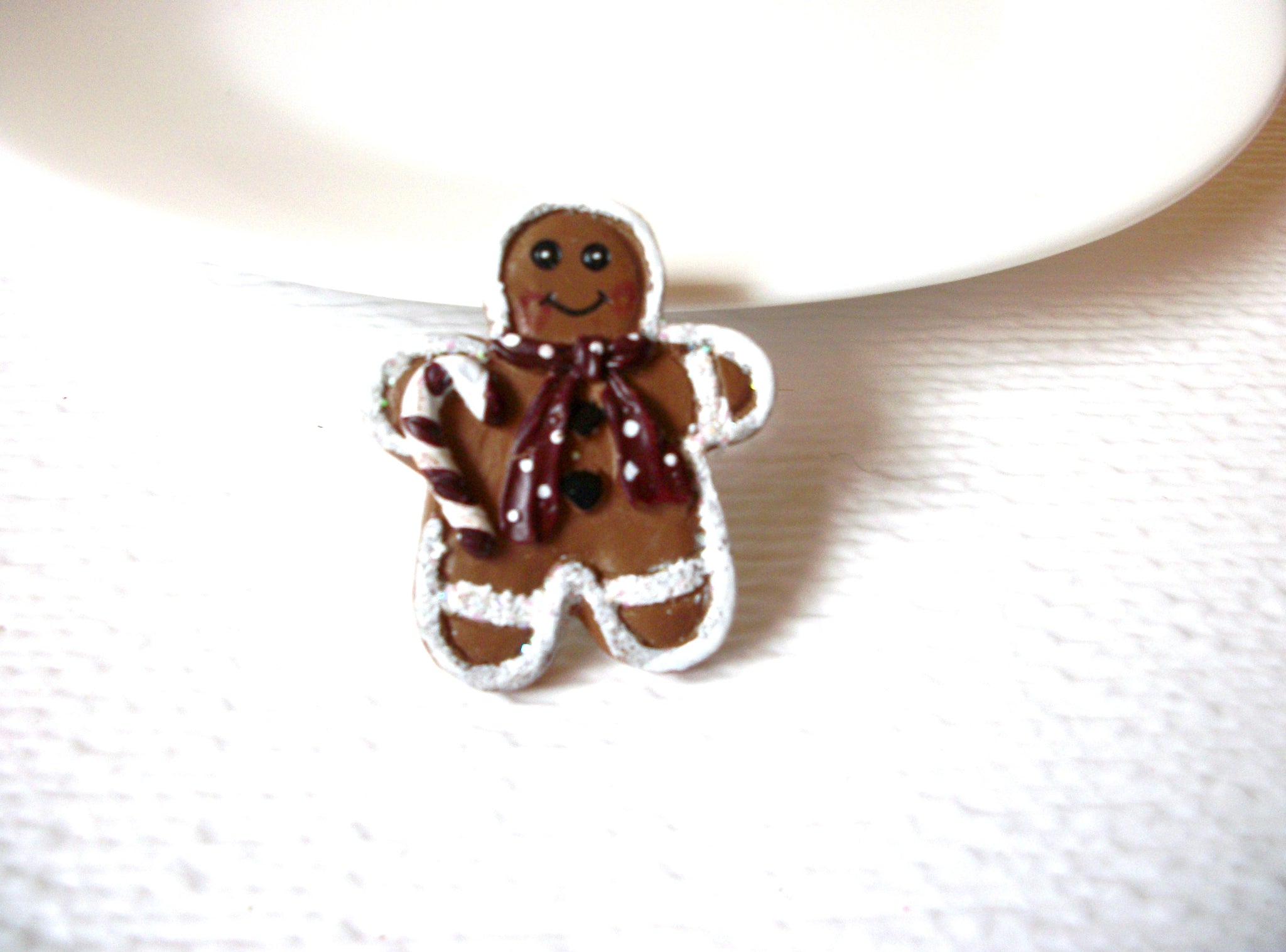 Vintage Hand Painted Gingerbread Man Christmas Brooch Pin 102220