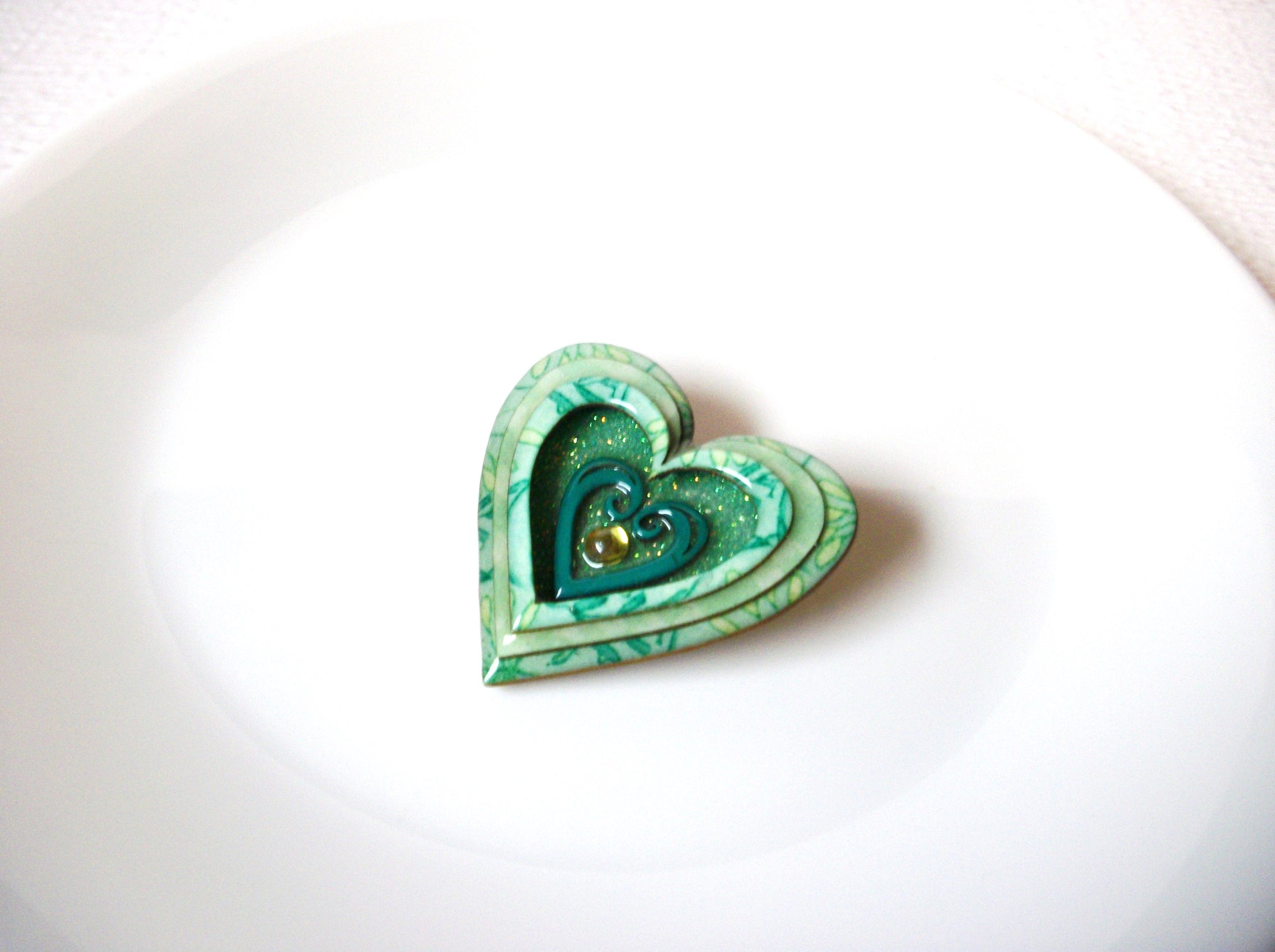 Rare Lucinda St Patrick`s Day, Irish Heart Love Lucinda House Pins 102220