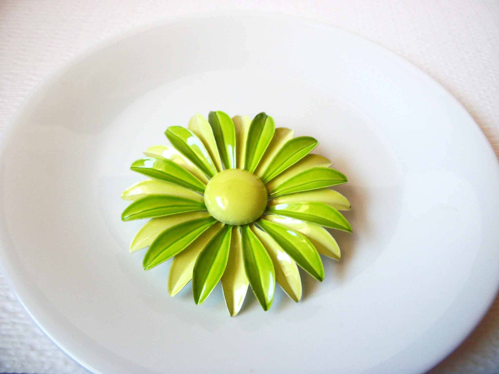 Vintage Lime Green Flower Brooch Pin 102420