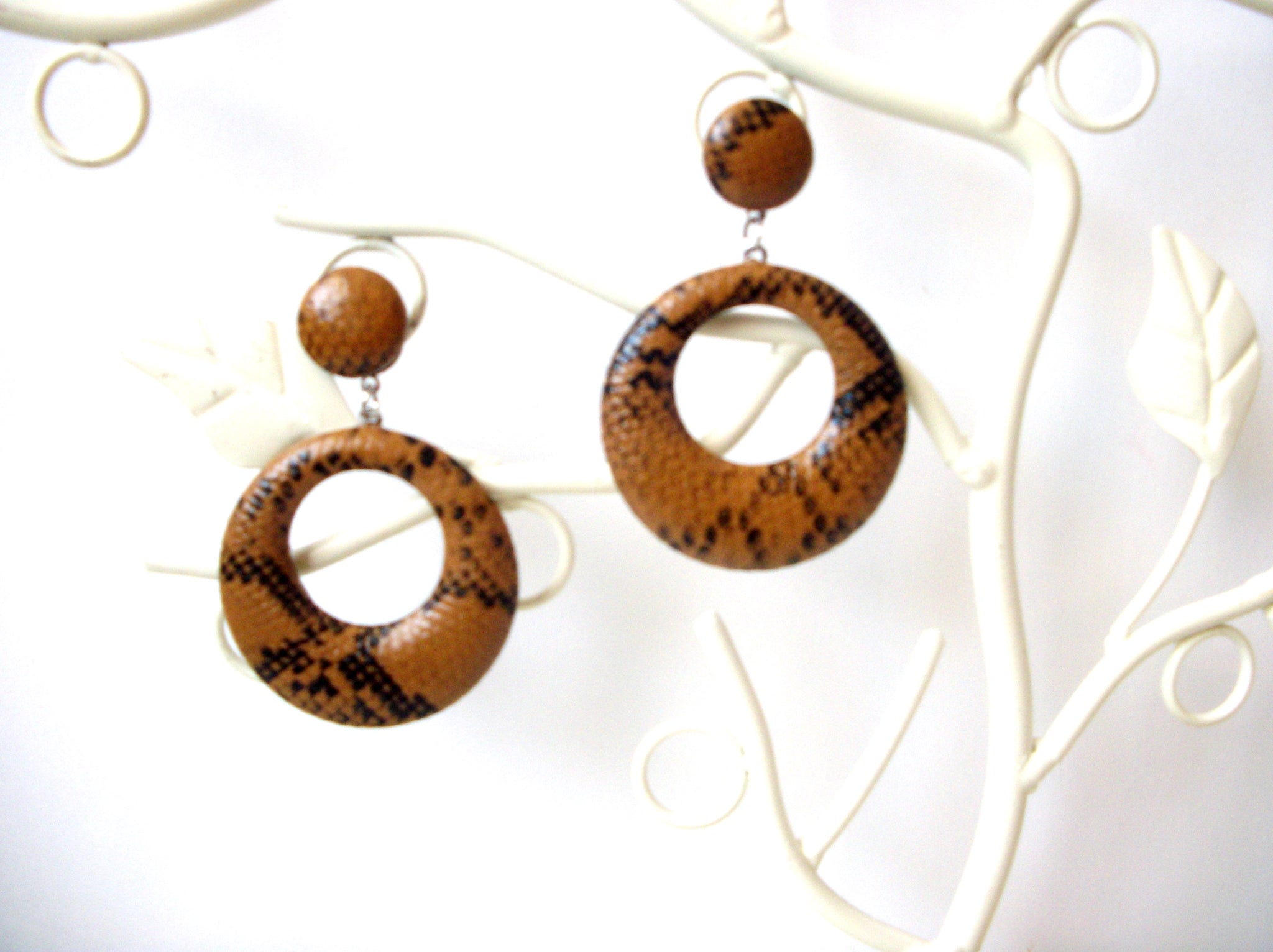 Vintage PU Leather Caramel Brown Python Snake Hoop Earrings 61416