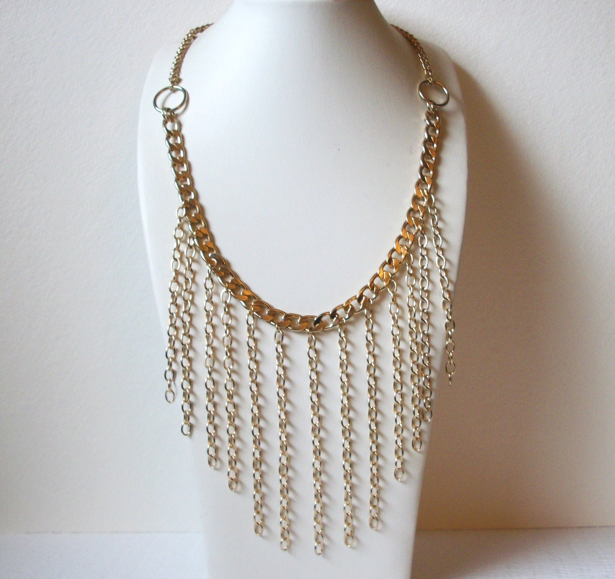 Retro 80s Gold Toned Fringe Necklace 102520