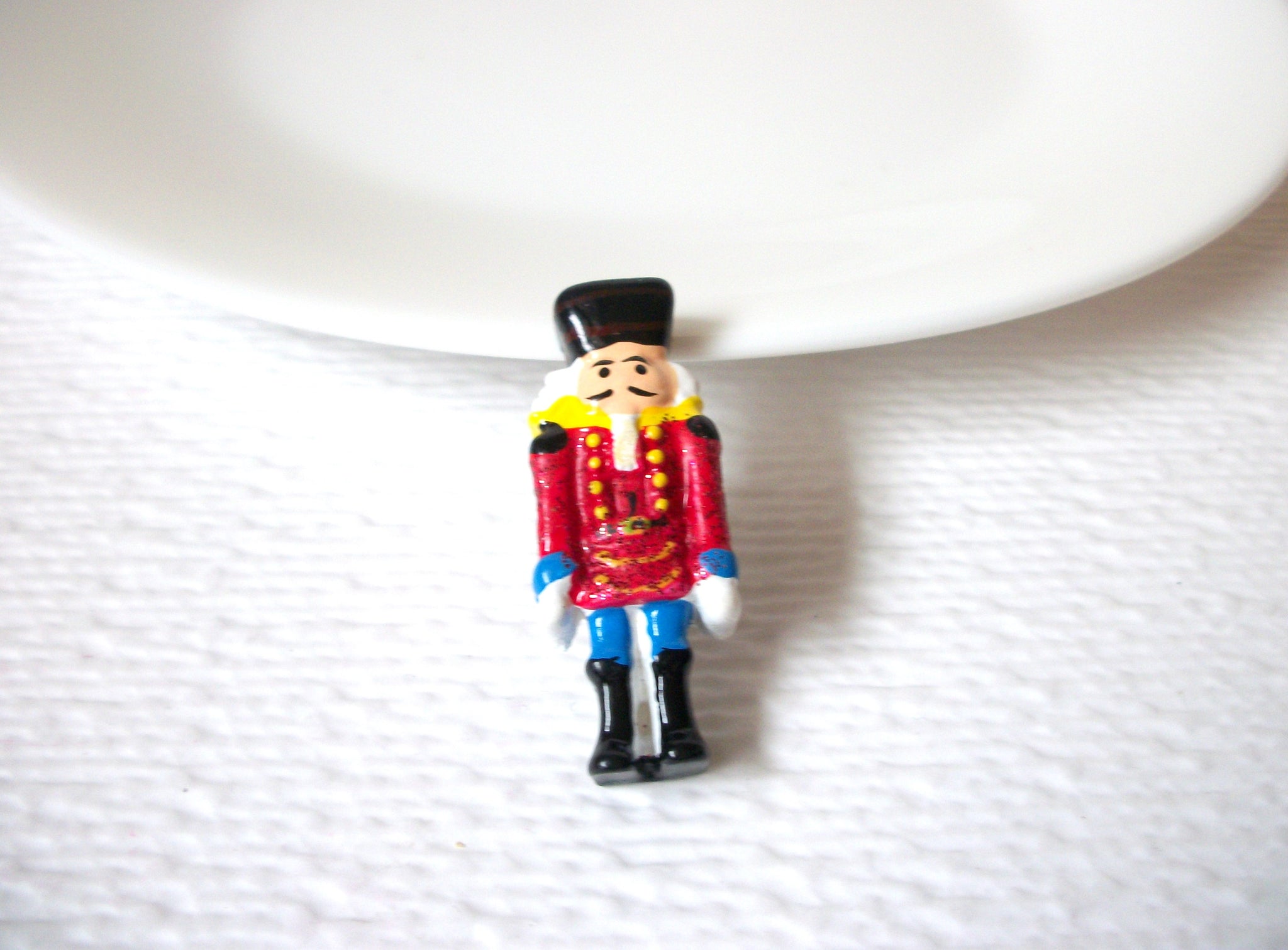 Vintage Resin Hand Painted Nutcracker Brooch Pin 102720