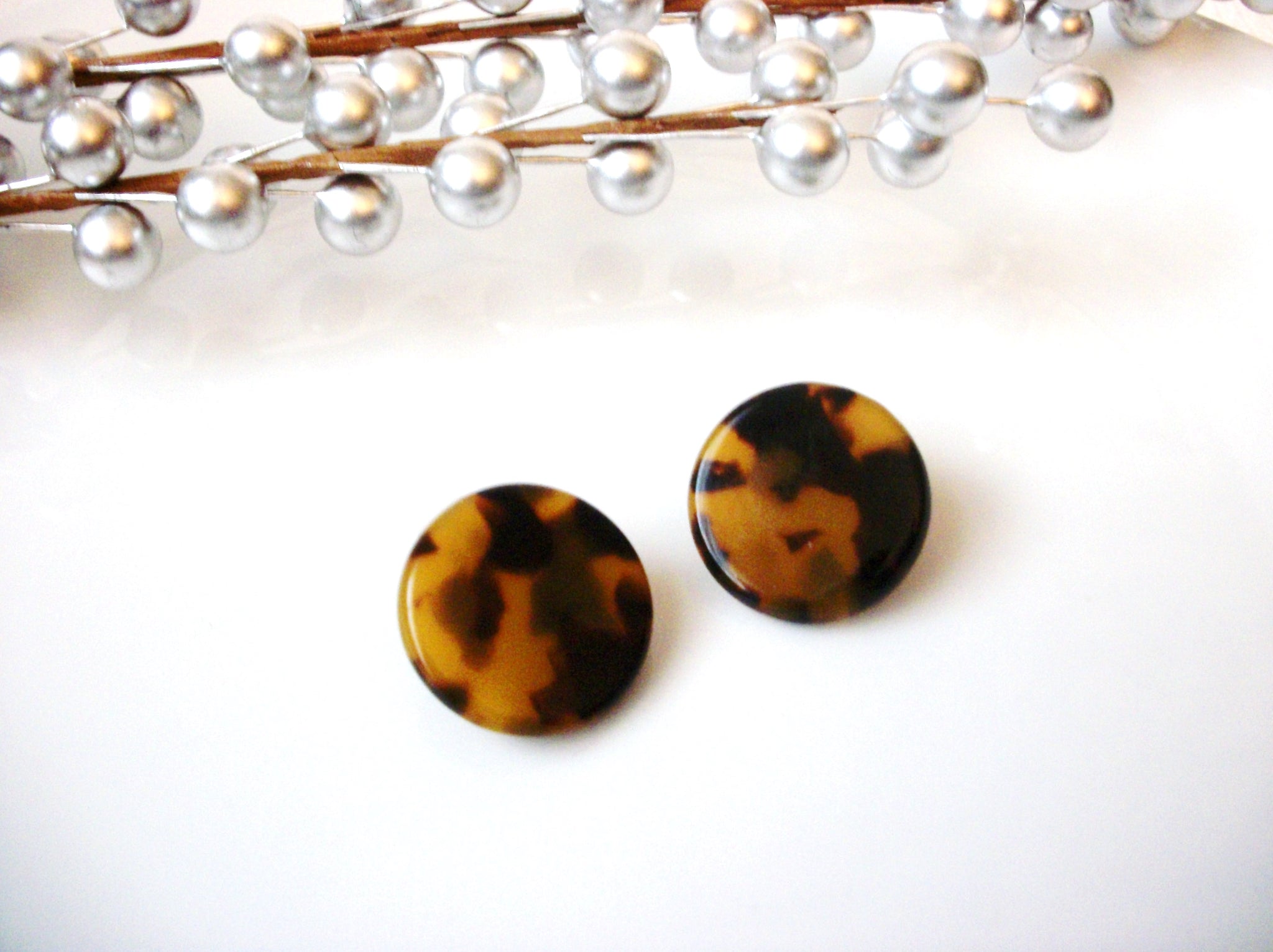 Tortoise shell sale stud earrings