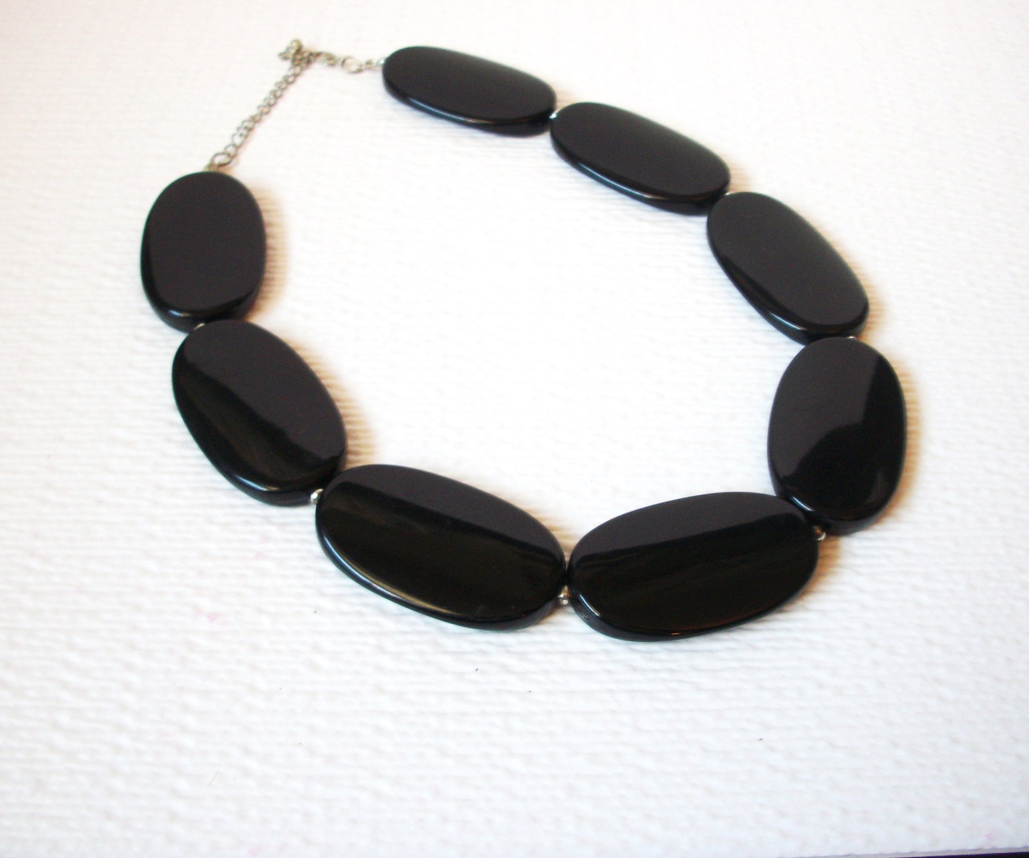 Retro Chunky Black Beaded Necklace 102920