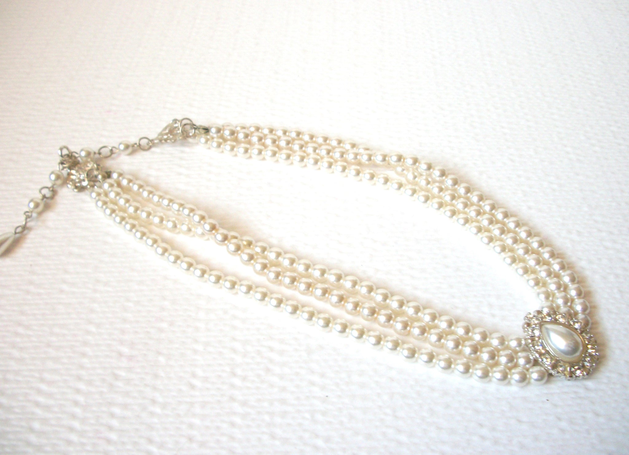 Vintage Faux Pearl Rhinestone Necklace 102920