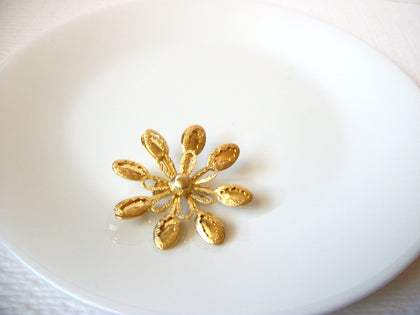 Vintage Snowflake Brooch Pin 103020