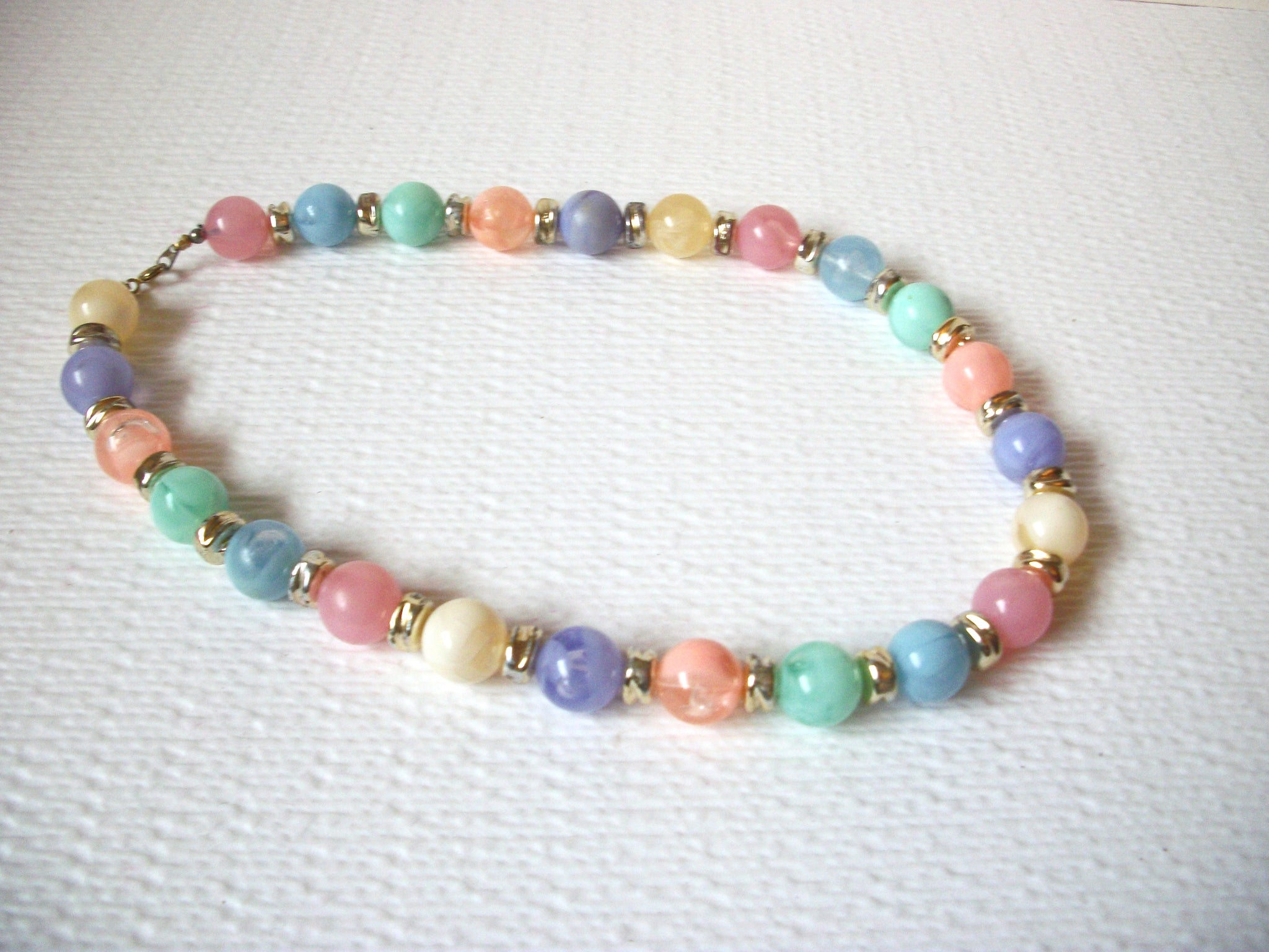 Vintage Pastel Lucite Necklace 110220