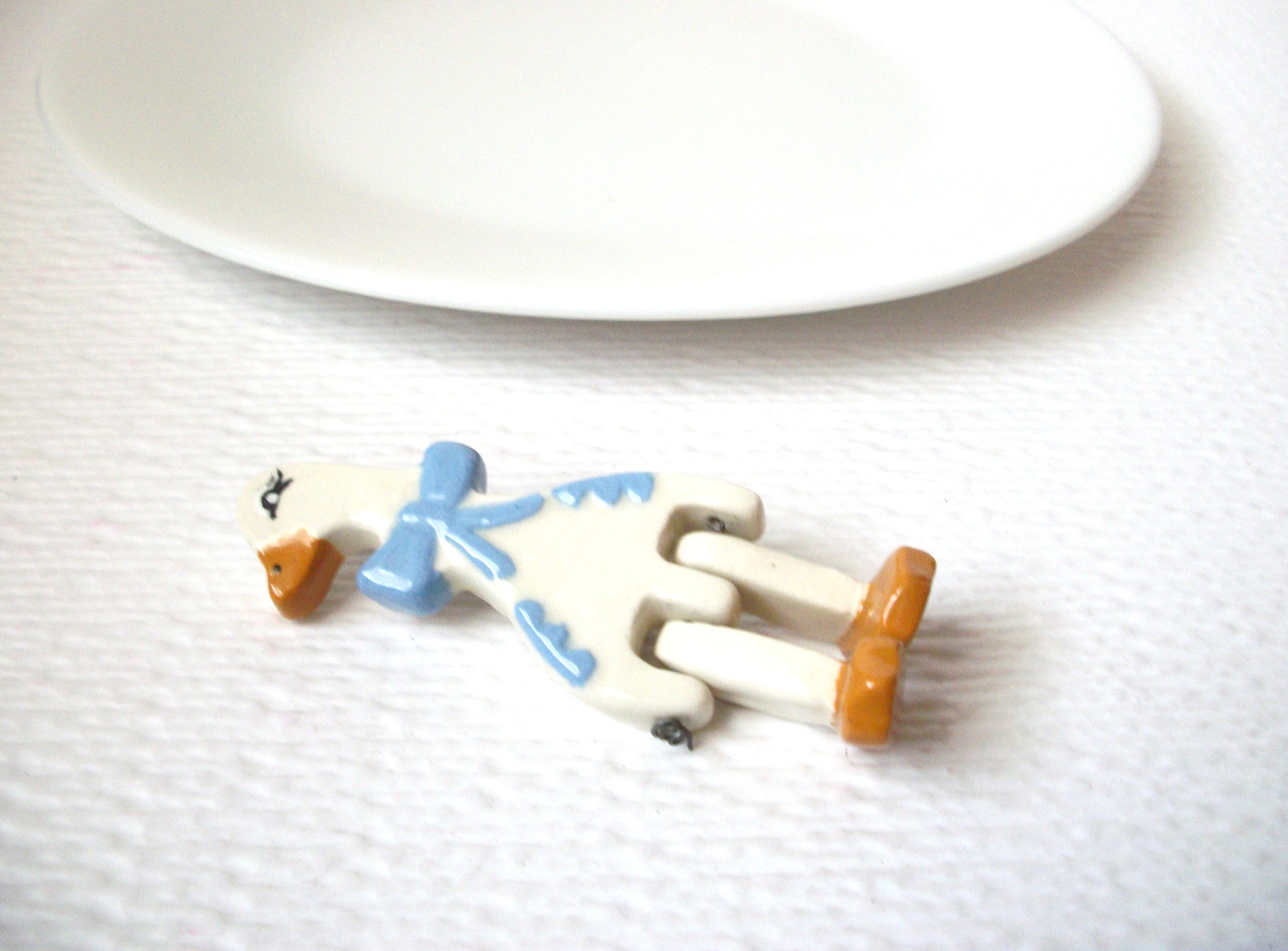 Vintage Ceramic Goose Brooch Pin 110120