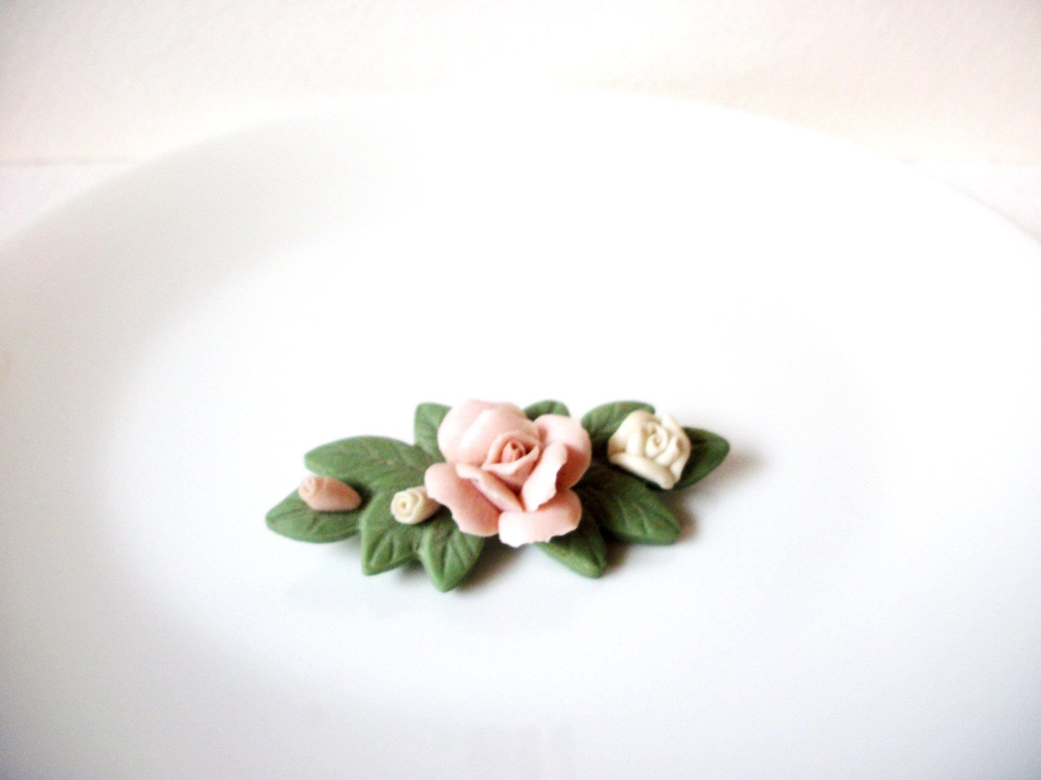 Vintage Flower Rose Brooch Pin 110320