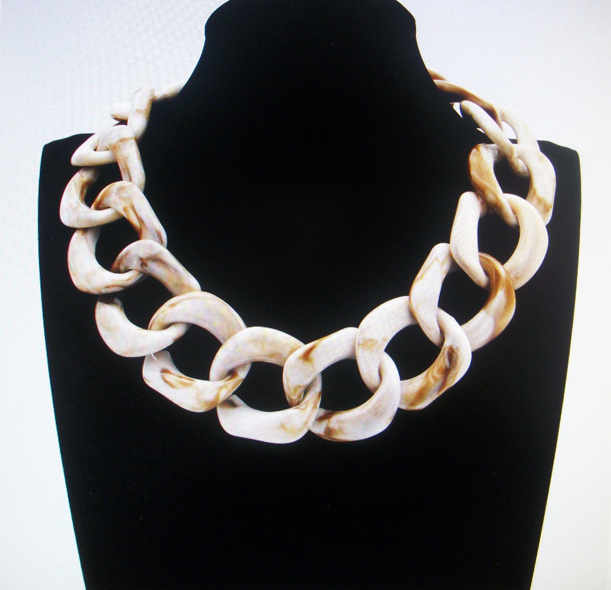 Tortoise Shell Marbleized Chunky Necklace 41020
