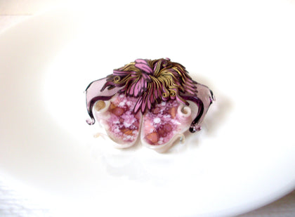 Vintage Fantasy Glass Brooch Pin 110320