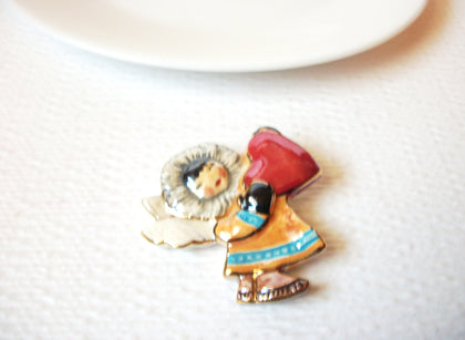 Vintage 1950 Heart Love Girl Brooch Pin 110420