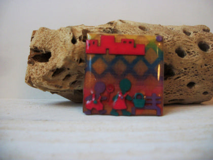 Lucinda Little People, Sand Castle, Lucinda Pins 113016