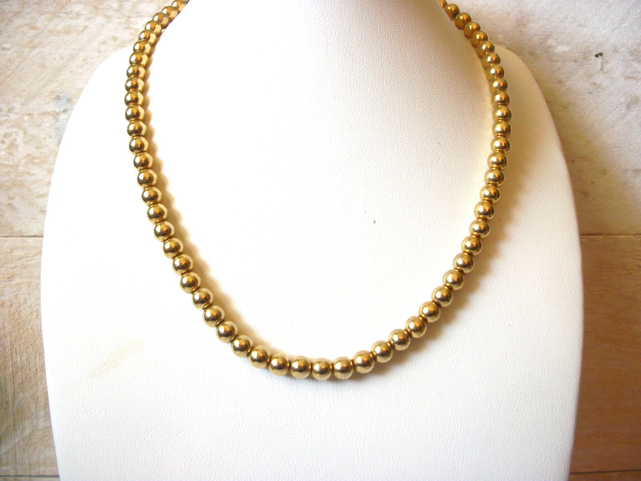 1950s Vintage Gold Toned Metal Necklace 41320