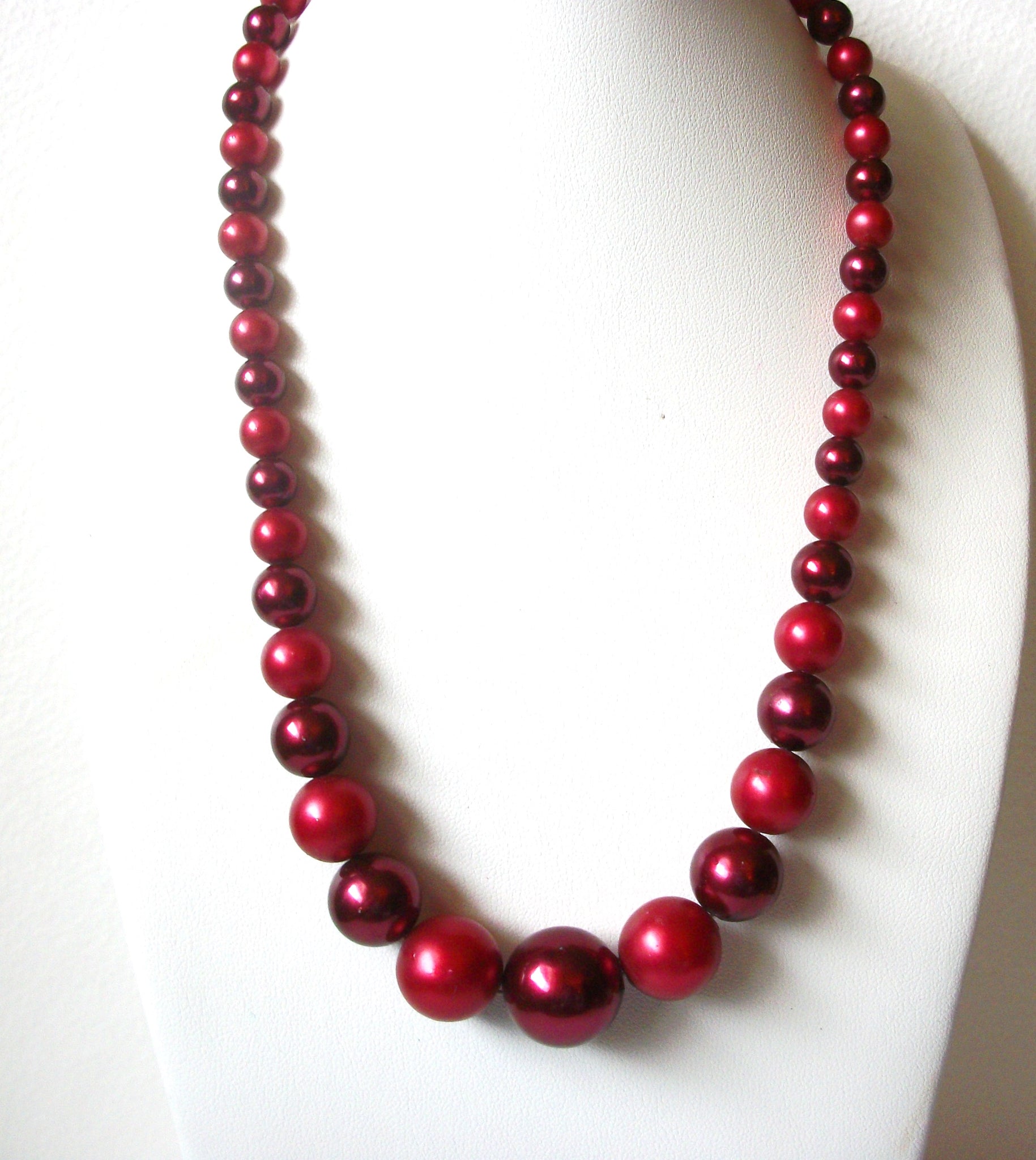 Retro Cranberry Red Necklace 110620