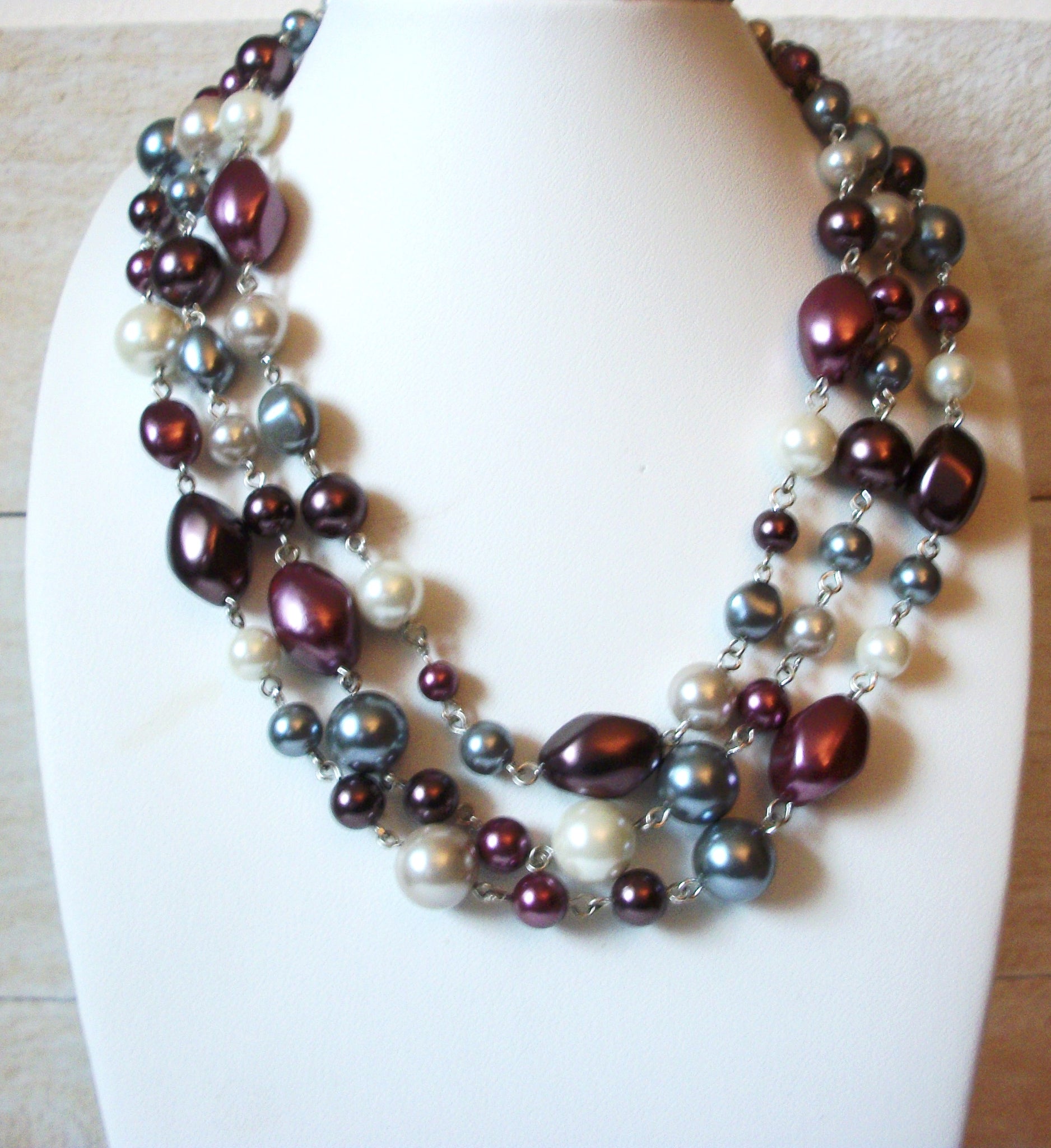 Vintage Glass Beads Necklace 41520