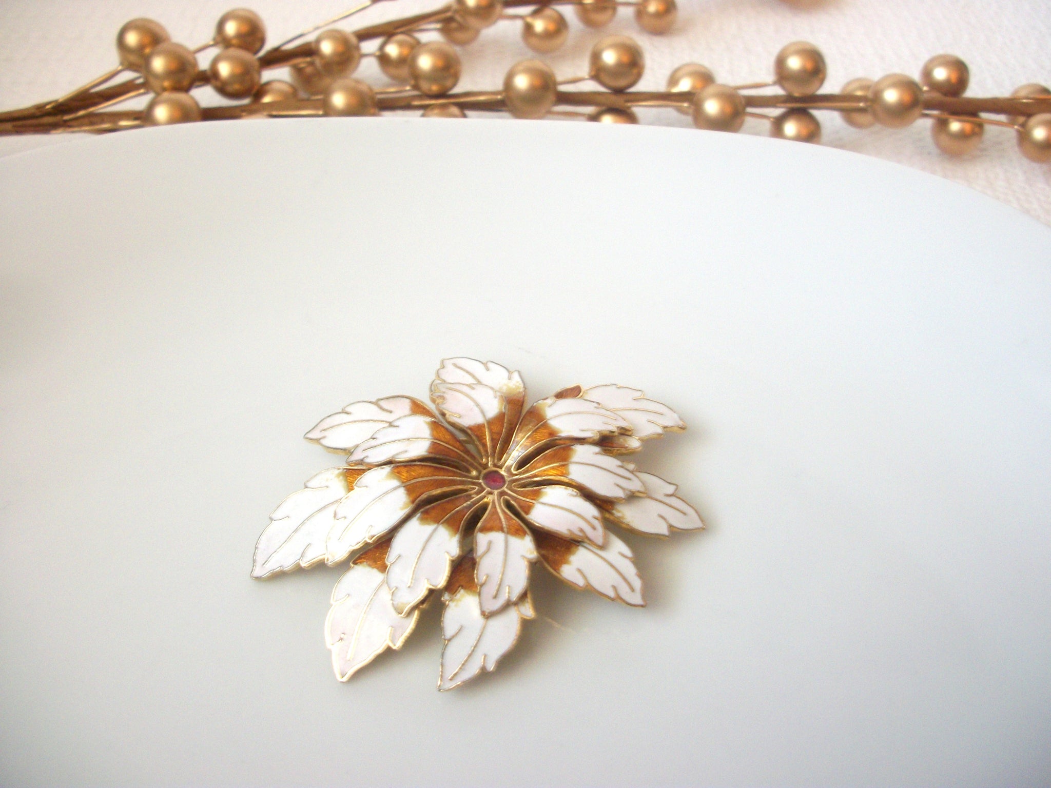 Vintage 50s Large Cloisonne Flower Brooch Pin 72116B