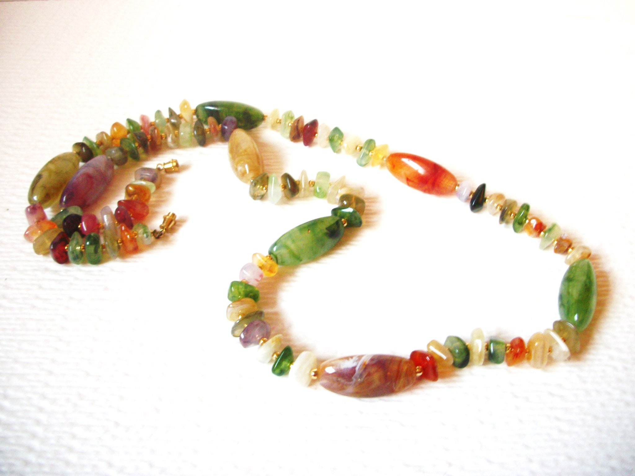 Vintage Lucite Necklace 110720