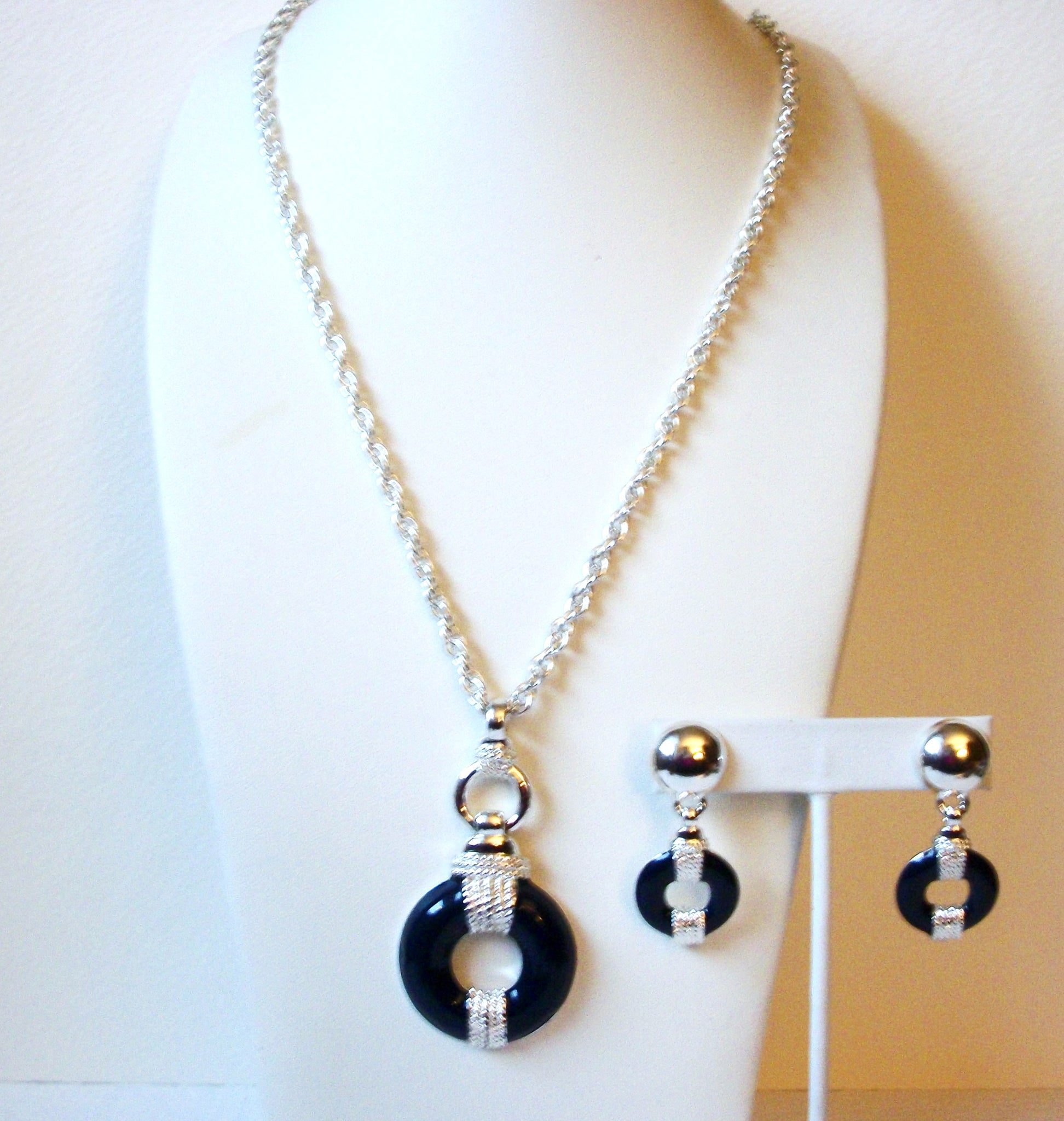 Retro NAPIER Jewelry Set 110920