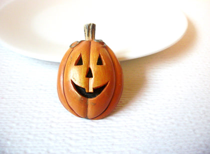 Vintage Thick Resin Pumpkin Brooch Pin 110920
