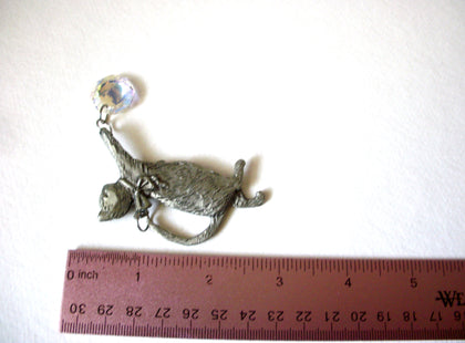 Vintage Pewter Cat Pendant 41720